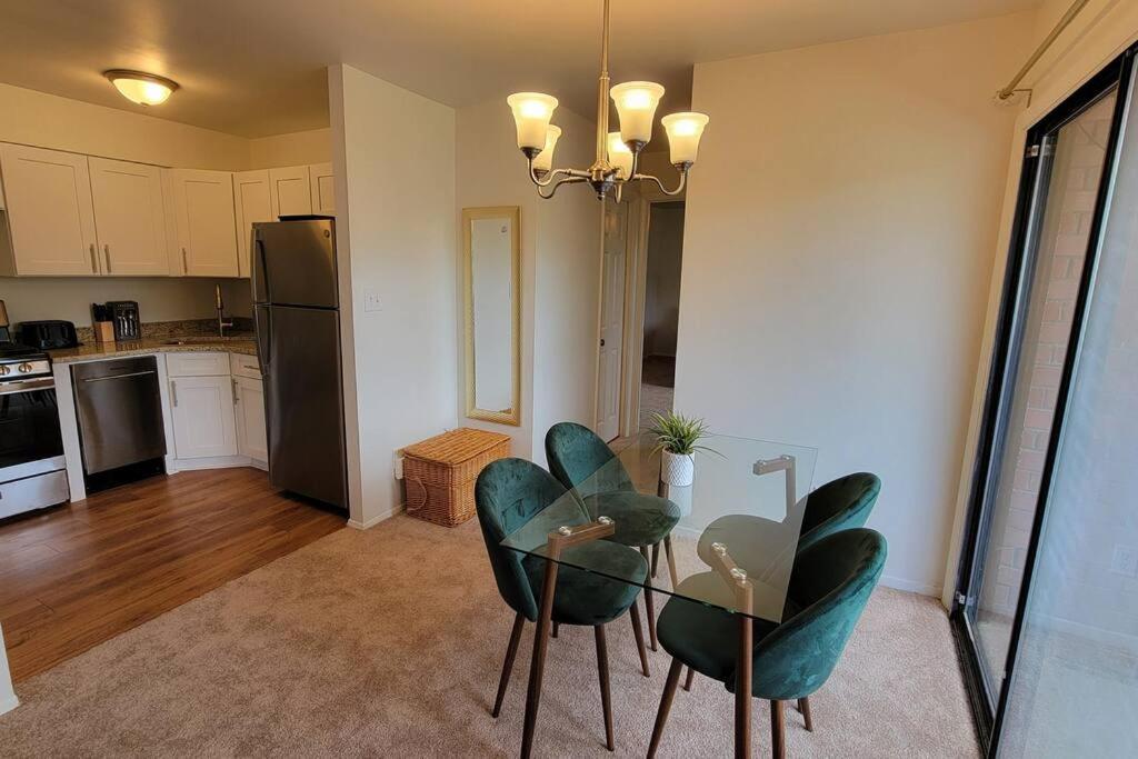 Apartment, One Bedroom อาร์ลิงตัน ภายนอก รูปภาพ